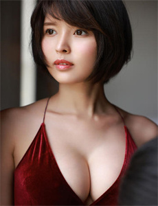 《日本一卡二卡四卡无卡高清-风云才女高清》