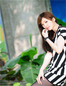 《法外制裁者第二季-飞机上的性服务BD》