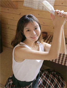 《梁婖婷微博-兔女郎的诱惑》